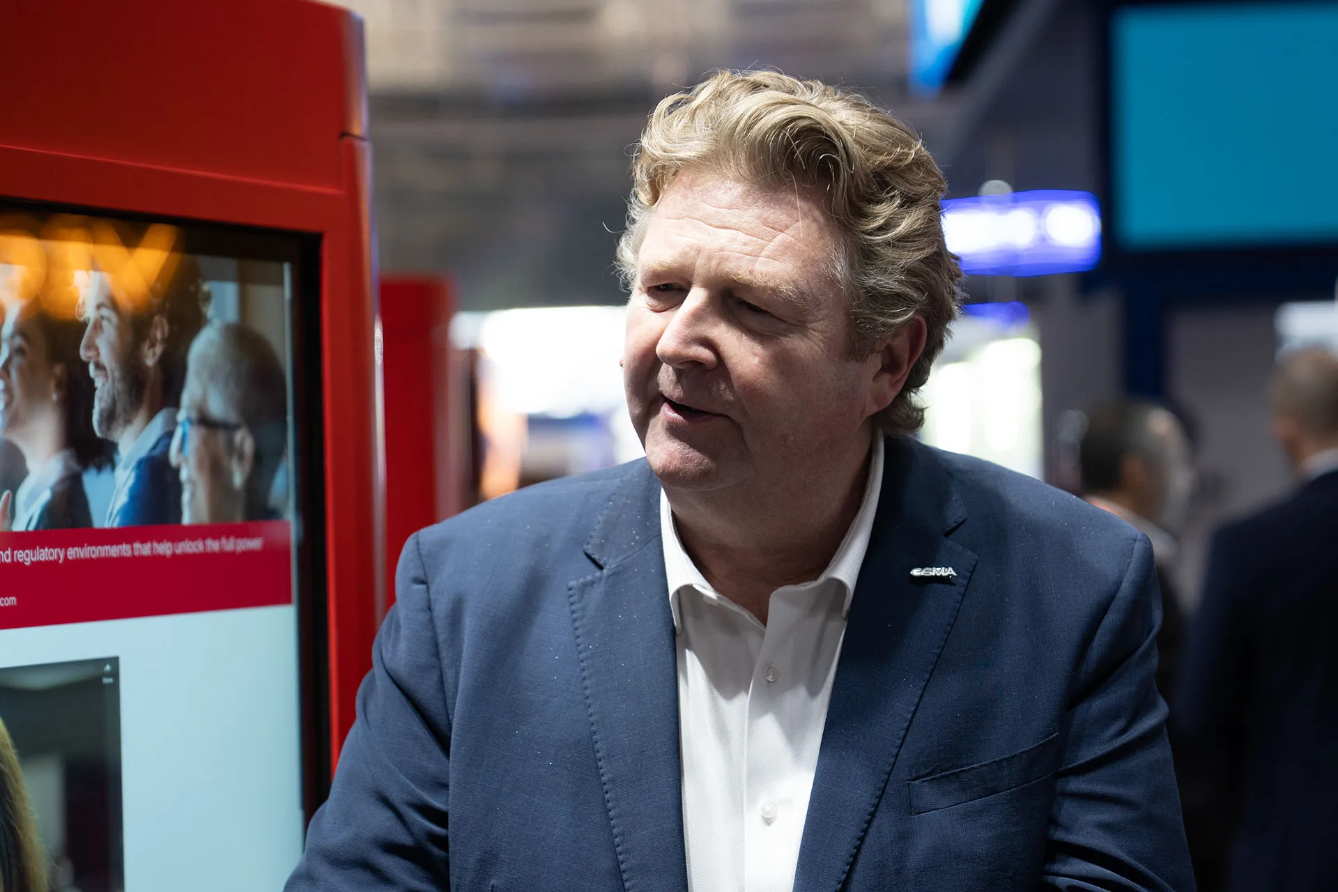 «استشراف مستقبل القطاعات الحيوية: هنري كالفرت يكشف عن تأثير “جي 5” من خلال “إم دبليو سي 25″»