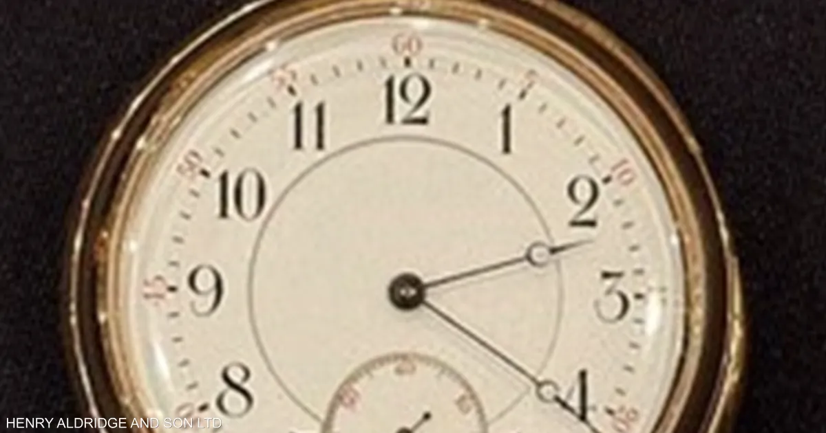 ساعة جيب تذكارية من تيتانيك تحطم الأرقام القياسية في مزاد علني