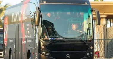 «قمة منتظرة» الأهلي يصل ستاد القاهرة لمواجهة شبيبة القبائل في دوري الأبطال