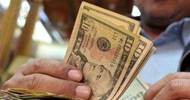 استقرار الدولار وتفاصيل أسعار الصرف في البنوك المصرية اليوم
