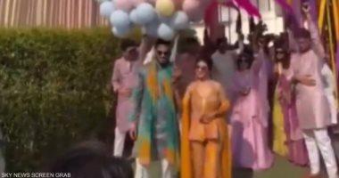 بالونات هيدروجين مشتعلة تحرق عروسين في حفل زفاف بالهند بالفيديو