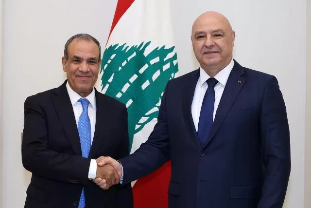 «لقاء دبلوماسي في بيروت» وزير الخارجية يجتمع بالرئيس جوزاف عون لتعزيز العلاقات الثنائية