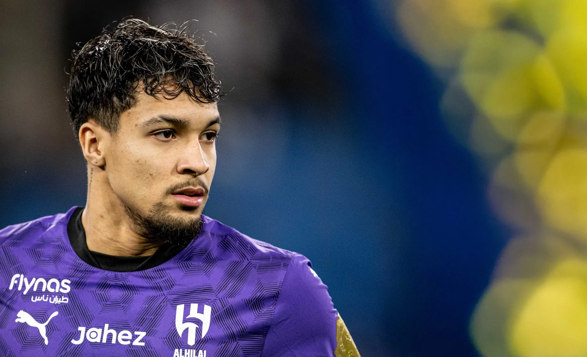 تحرك مفاجئ داخل الهلال يؤثر على موقف لاعب بارز ويعيد تشكيل السوق قبل فترة الانتقالات الشتوية