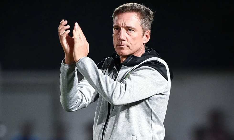 «تحدي طموحات الجماهير» مدرب الجيش الملكي يكشف خطة مواجهة الأهلي