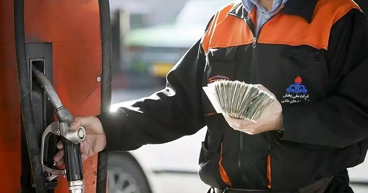 «موجة غلاء جديدة تلوح في الأفق».. الإيرانيون يتحدثون عن تأثير قرار الحكومة بشأن البنزين على معيشتهم