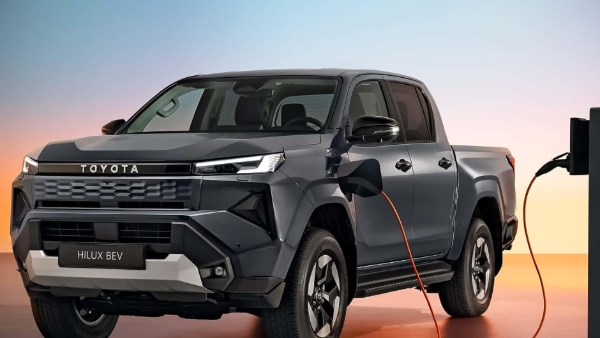 تويوتا هايلكس 2026 استعراض شامل لأبرز التحديثات والميزات