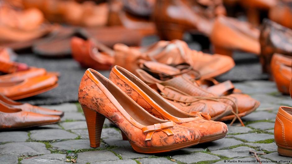 اليوم العالمي لمناهضة العنف ضد المرأة تذكير بمعاناة مستمرة