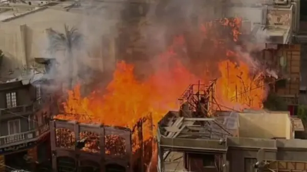 حريق يلتهم ديكور الكينج ومحمد عادل إمام يستأنف التصوير