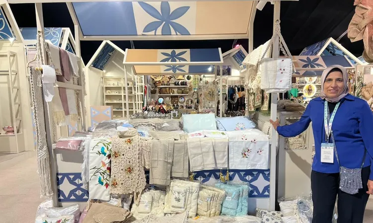 «تعزيز التبادل الثقافي ودعم الحرف التراثية» أسل رحمي يعلن عن فتح أسواق عربية للمنتجات المتميزة