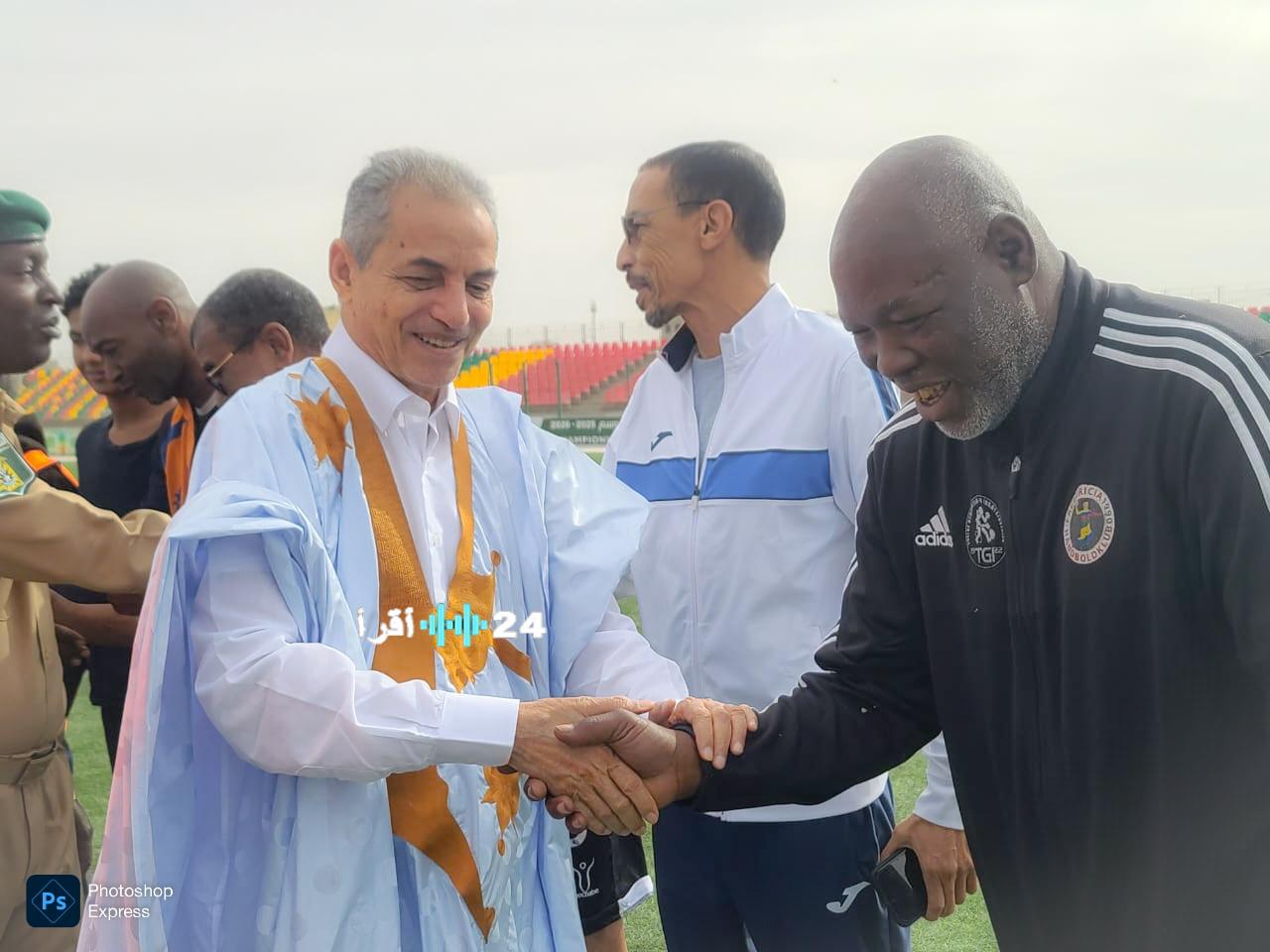 «تخليداً للإبداع الثقافي» النائب والعمدة القاسم ولد بلالي يتألق خلال ندوة رواق الأدب والفنون