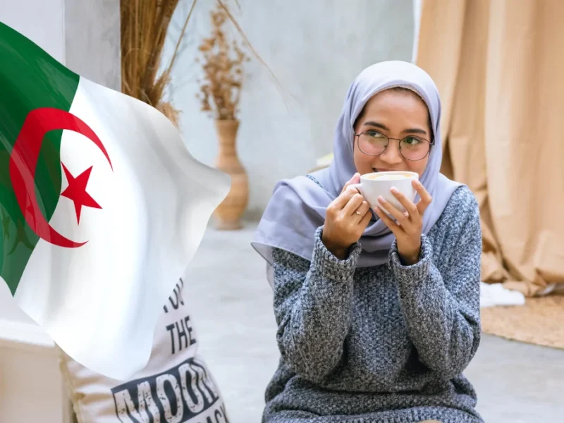 «فرصة لدعم المرأة الجزائرية» شروط التسجيل وطريقة التقديم لمنحة المرأة الماكثة بالبيت لعام 2025