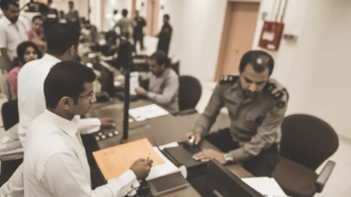 السعودية توقف التأشيرات نهائياً لـ 14 دولة عربية وإسلامية بقرار مفاجئ يثير التساؤلات