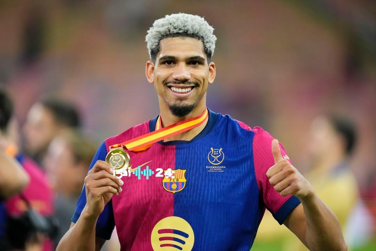 أراوخو يغيب عن تدريبات برشلونة قبيل مواجهة ألافيس المرتقبة