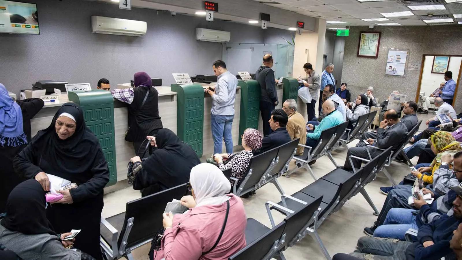 «الارتفاع المفاجئ» الدولار يعاود صعوده أمام الجنيه في البنوك المصرية اليوم