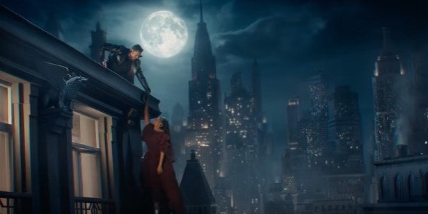 تامر حسني يعود بقوة بعد تعافيه من أزمته الصحية ويتصدر تريند السوشيال ميديا مع أسماء جلال