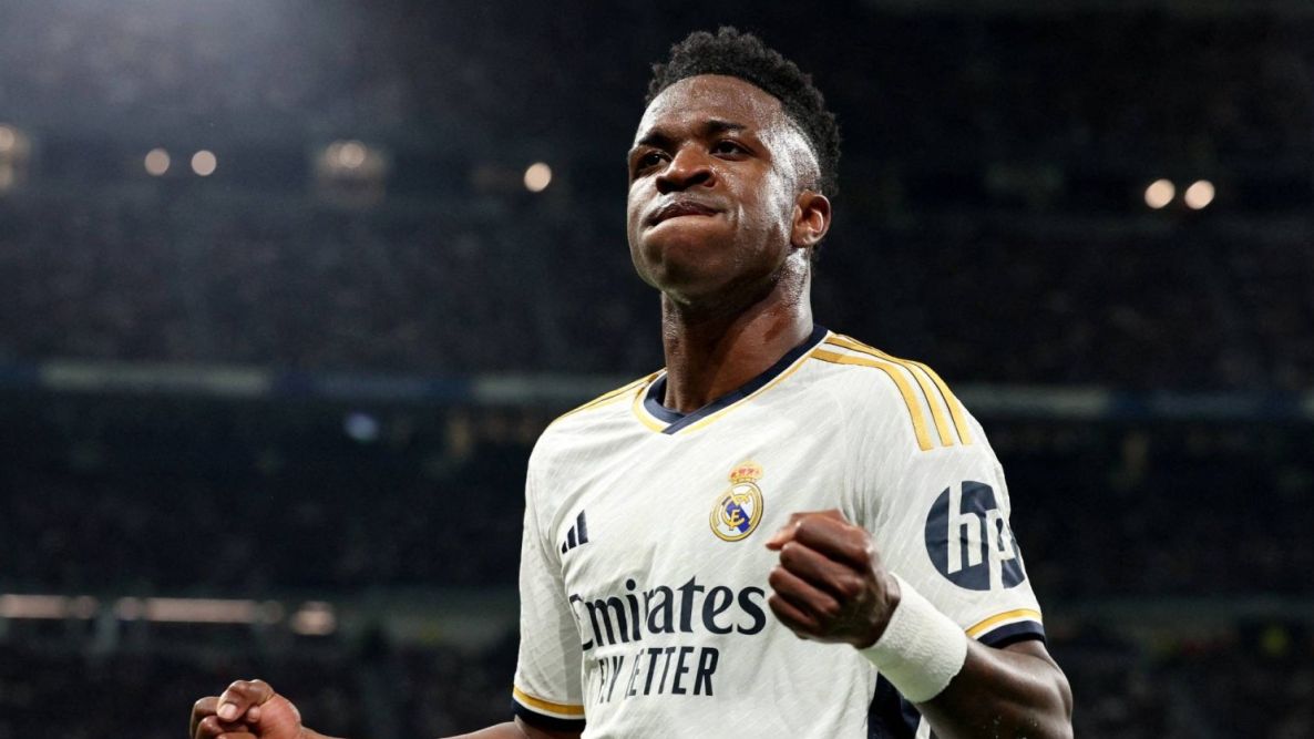 ريال مدريد يعلن عن اتفاقه مع فينيسيوس لتجديد عقده