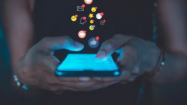 «تغيير قواعد اللعبة؟» ابتكار ذكاء اصطناعي رائد يقارب ChatGPT قد يرسم ملامح جديدة لتفاعل البشر مع التقنية