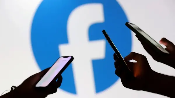 «فيسبوك تُقِر ببقاء المحتوى المُعَدَّل وعالي المخاطر على منصتها»