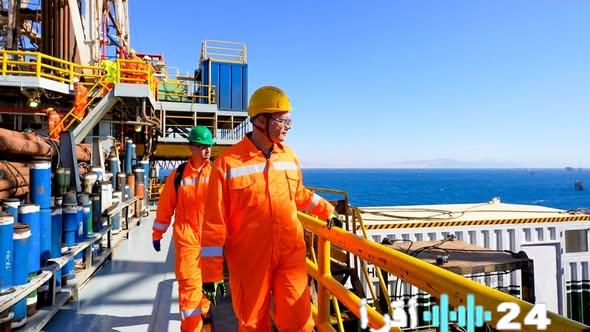 وزير البترول يشهد بدء حفر أول بئر استكشافي ضمن برنامج إيني الجديد بخليج السويس