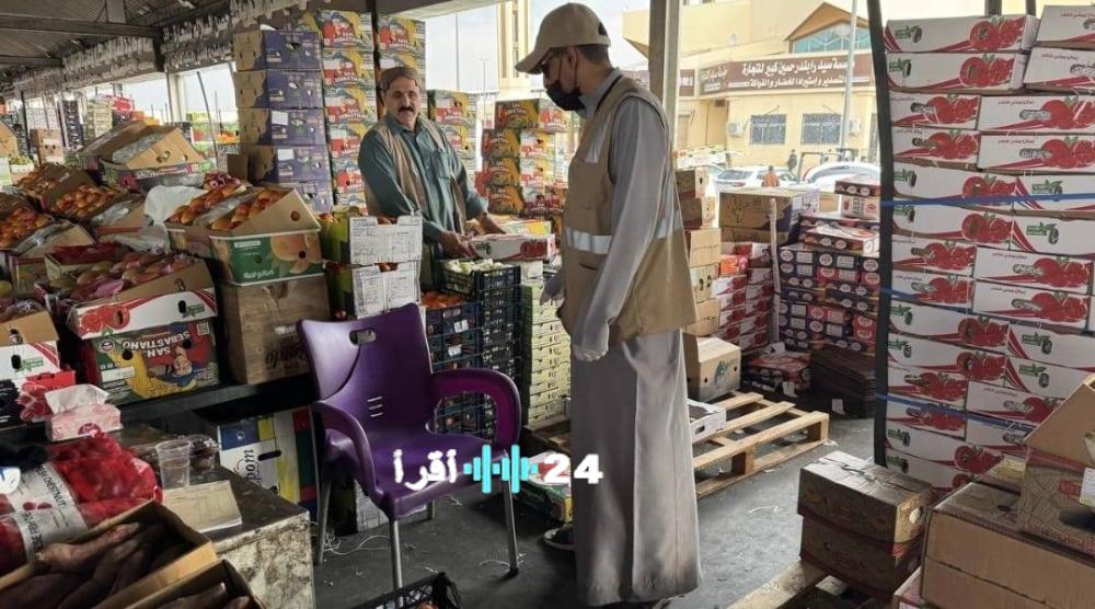 اكتشاف 18 ألف كجم من الخضار واللحوم الفاسدة في المدينة