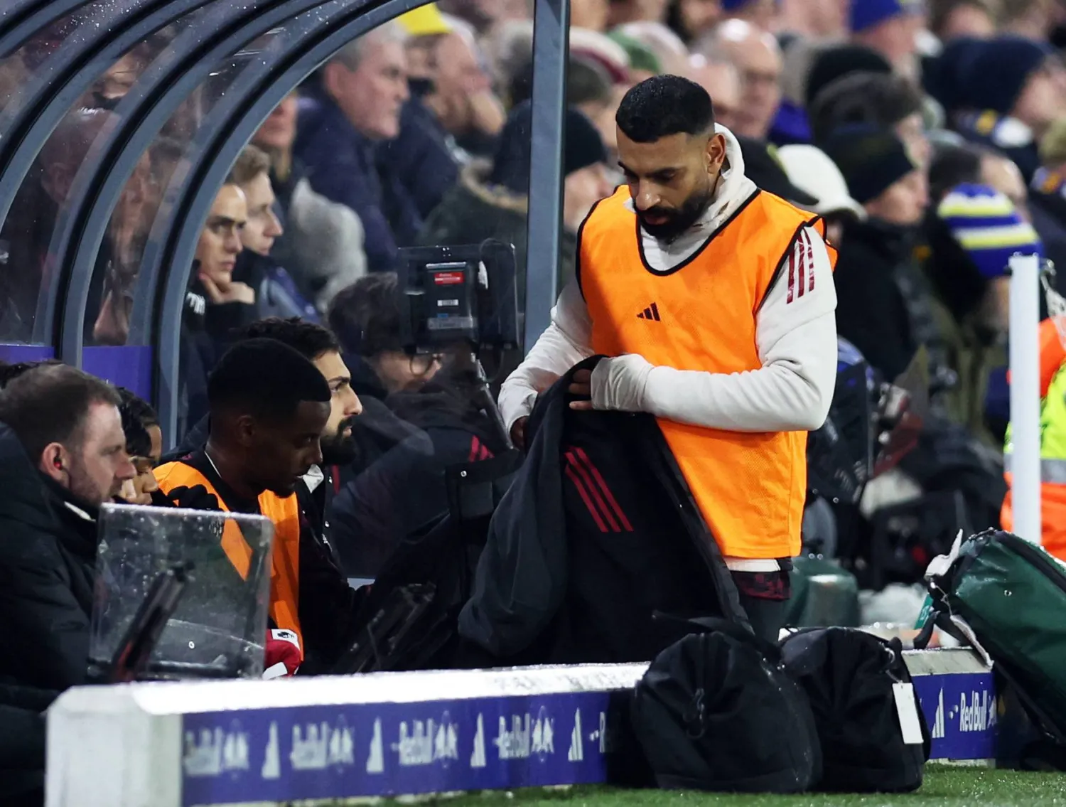 تصريحات محمد صلاح المثيرة للجدل تضع ليفربول في قلب أزمة كبرى