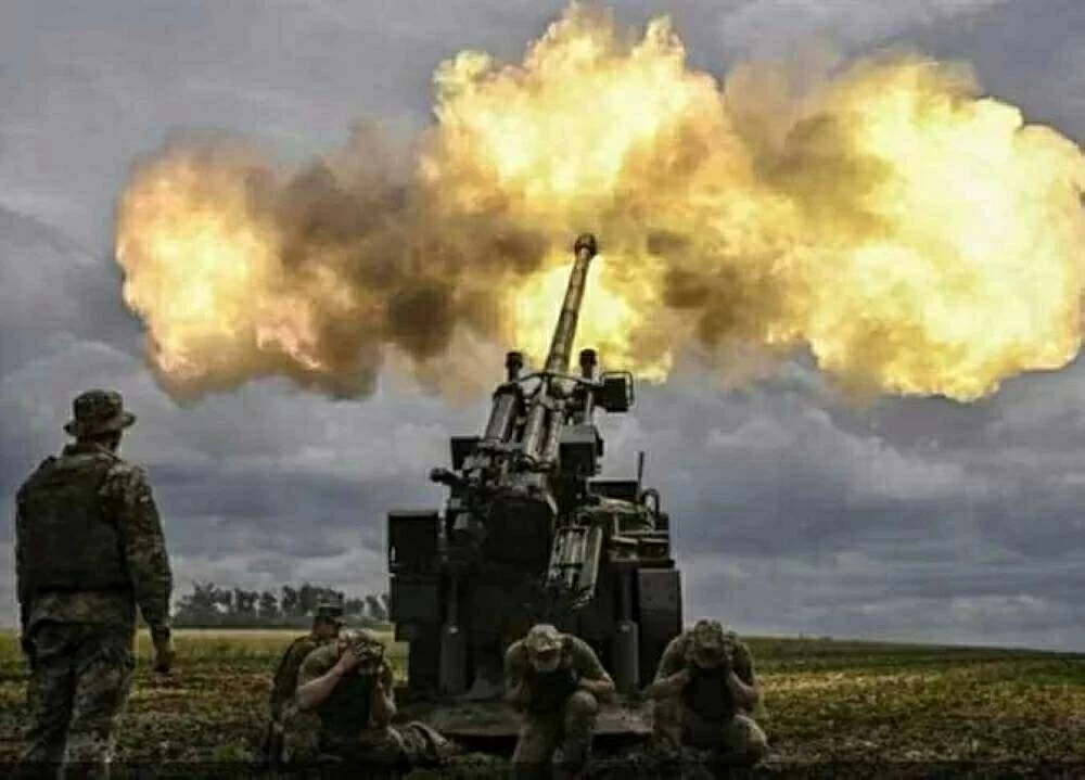 الضغوط الأمريكية تحفز مرونة أوكرانيا بمسار السلام

واشنطن تدفع أوكرانيا لليونة في ملف السلام