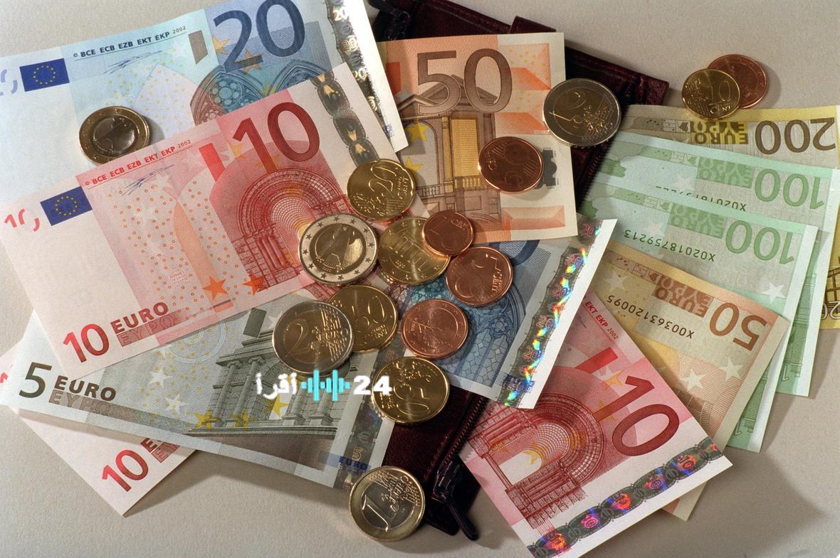 «صدمة جديدة: تراجع اليورو أمام الجنيه المصري في منتصف تعاملات يوم الأحد»