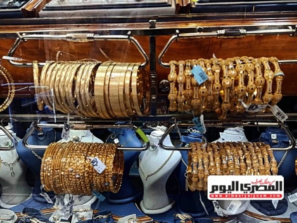 الفضة تحقق قمة تاريخية مع ارتفاع الذهب بنسبة 1% بفضل توقعات خفض الفائدة الأميركية