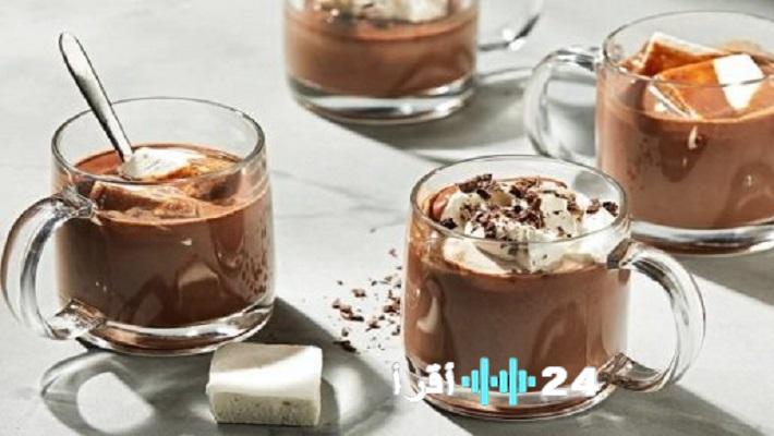 «استمتع بمذاق الشوكولاتة الساخنة في منزلك: خطوات بسيطة لتحضيرها»