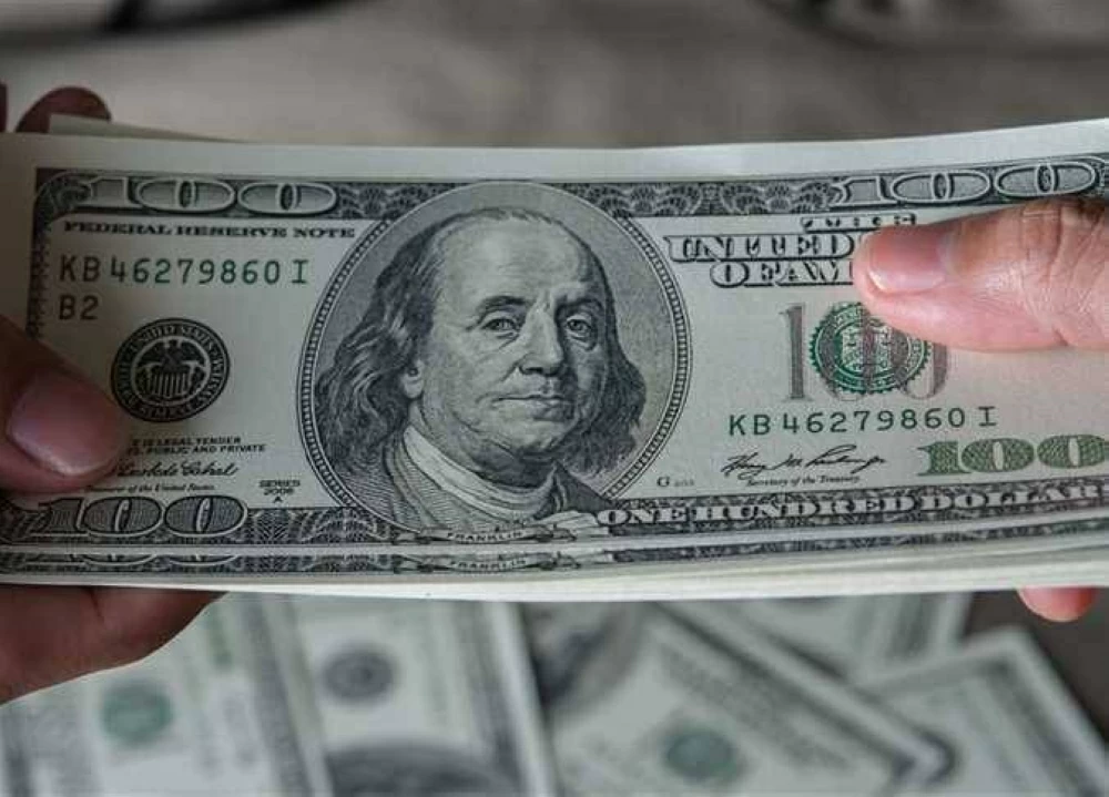 «تحديثات حول سعر الدولار مقابل الجنيه المصري اليوم السبت 20 ديسمبر 2025 في البنوك»