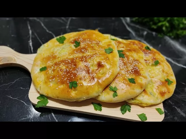 «تجربة لذيذة لا تُنسى» استمتع بطعم فطائر البطاطس المهروسة الشهيّة!