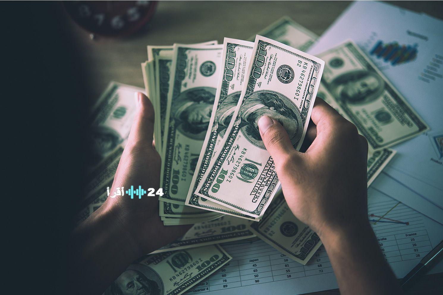 «عوامل ثلاثية قد تؤثر على قيمة الدولار في ديسمبر»