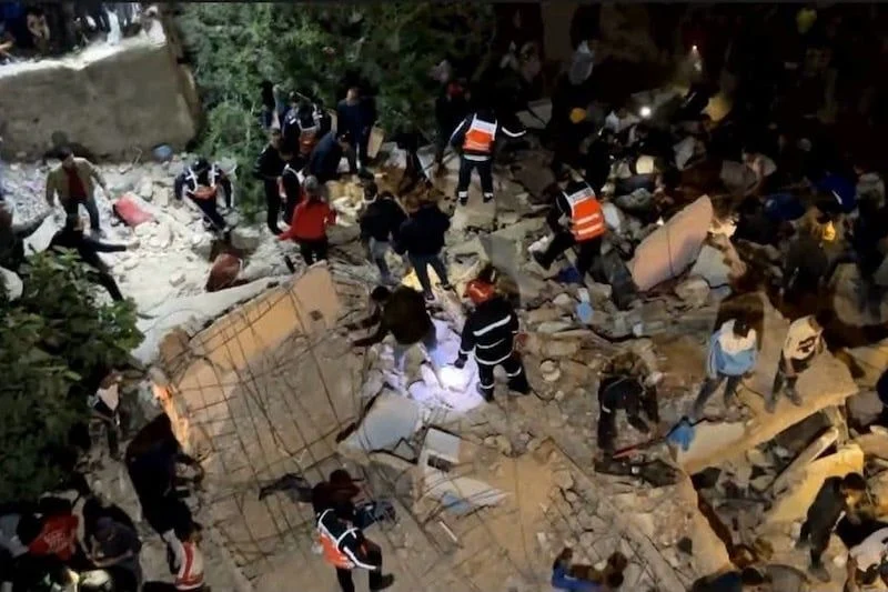 العدل والإحسان بفاس تطالب بتحقيق عاجل عقب انهيار عمارتين في حي المسيرة