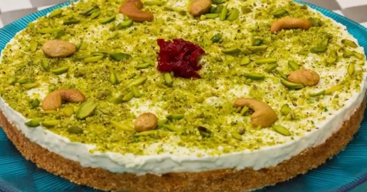 طريقة تحضير ليالي لبنان الشهية بالقشطة والفستق الحلبي