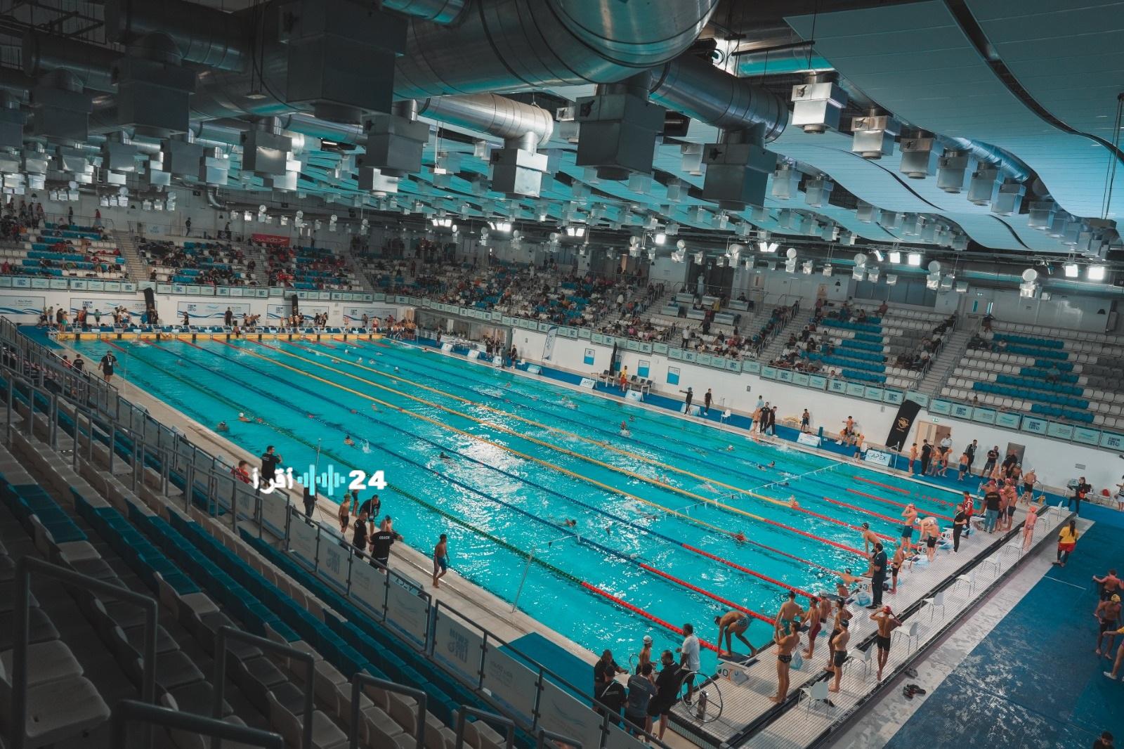 بطولة أبوظبي الدولية للسباحة تشهد مشاركة قياسية