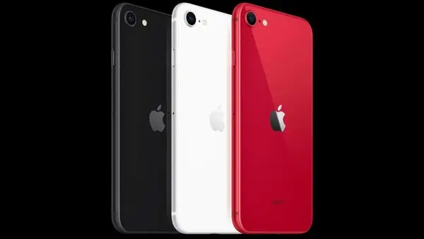 «تسليط الضوء على التطورات» “أبل” تُدرج آيفون في قائمة الهواتف القديمة