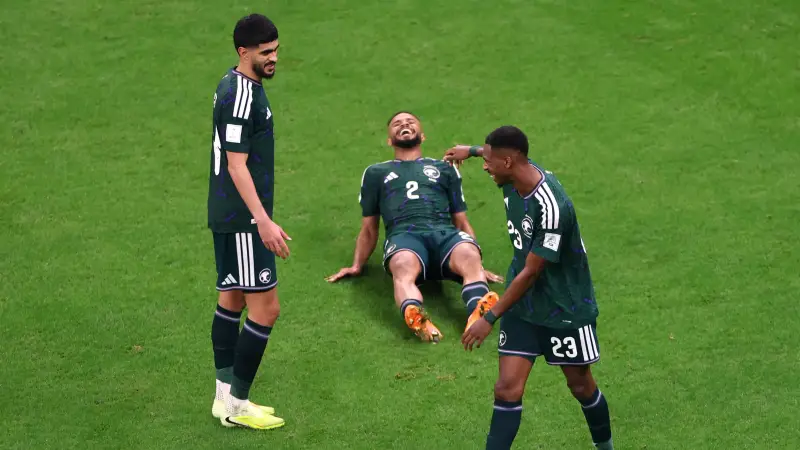 تشكيلة المنتخب السعودي لمواجهة الأردن في مباراة اليوم بقيادة رينارد