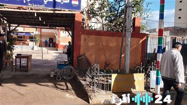 برغم انخفاض درجات الحرارة لجان دمياط تستقبل الناخبين مع بدء جولة الإعادة