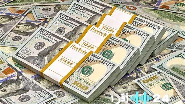 «تذبذب مستمر» سعر الدولار في البنوك المصرية اليوم السبت