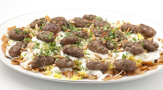 «اكتشفوا سر الكفتة المدخنة.. تجربة طهي بطعم فريد لا يُنسى»