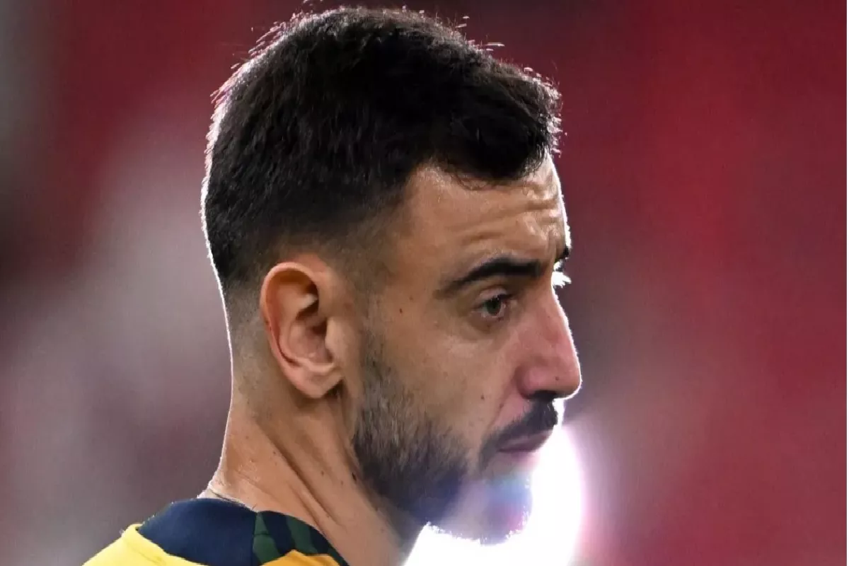 روشن تكشف عن تواصل عاجل مع نجم عالمي في خطوة قد تؤثر على مستقبل الشائعات الأوروبية