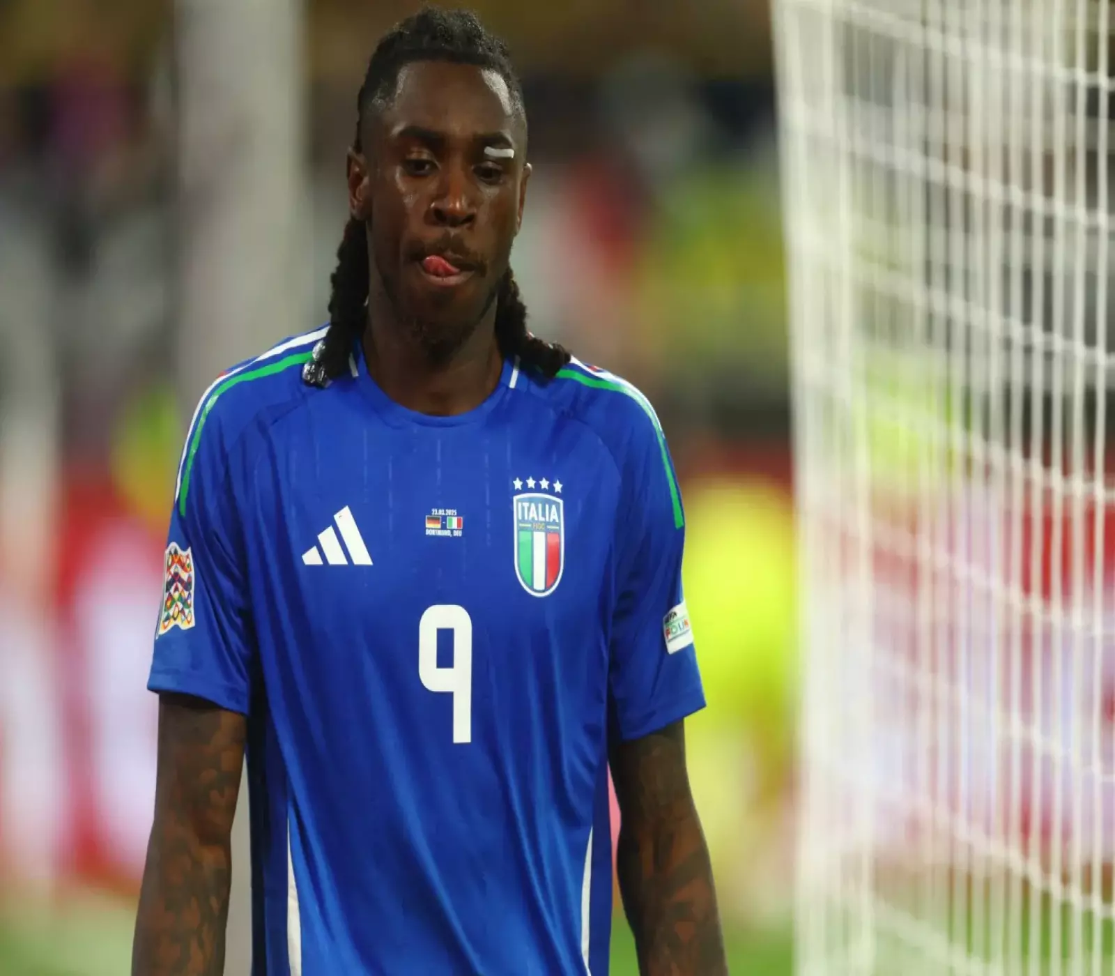 فضيحة تهز أرجاء الدوري السعودي بعد رفض نجم عالمي عرضاً خيالياً من روشن من هو النجم وما هي التفاصيل؟