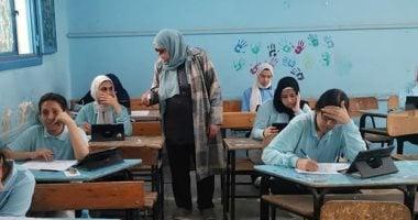 جدول امتحانات الفصل الدراسي الأول لطلاب الصفين الأول والثاني الثانوي في الجيزة مع تفاصيل بالصور