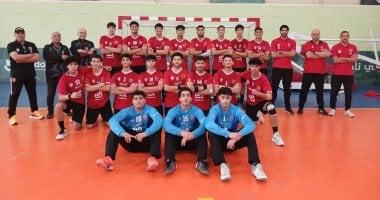 «هيمنة حمراء» الأهلي يكتسح الزمالك في دوري مرتبط اليد 2008 الصالح 13