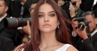 البرجندي يسيطر على الموضة كيف تختارين درجة صبغة الشعر الأنسب لهذا الموسم