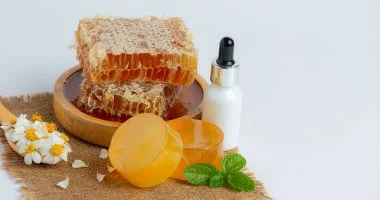 عسل المانوكا الأصلي 5 خطوات حاسمة لتمييزه وضمان الجودة عند الشراء