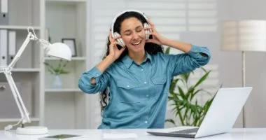 إليك بعض الخيارات الاحترافية التي تناسب طلبك تمامًا:7 خطوات لتحويل التوتر إلى هدوء ابدأ أسبوعك براحة نفسيةدليلك لـ 7 خطوات تنهي ضغوطك استقبل أسبوعًا خاليًا من التوتركيف تبدأ أسبوعك دون توتر 7 خطوات لتهدئة الأعصاب وتحقيق السلام الداخلي