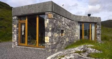 منزل العام 2025 يتوج تصميمًا منخفض التكلفة وصديقًا للبيئة صور حصرية تكشف الأسرار