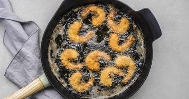 إليك 4 حلول كعناوين صحفية احترافية ومناسبة لاقتراحات جوجل1. 4 حيل ذكية للقلي تختصر وقت الطهي وتخفض استهلاك الزيت
2. وداعًا للقلي الطويل والزيت المهدر 4 طرق مبتكرة لطهي سريع وصحي
3. اكتشف 4 أسرار للقلي المتقن توفر وقتك ومالك
4. 4 خطوات ثورية للقلي الصحي السريع بأقل زيت ممكن