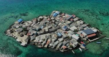 سانتا كروز ديل إيسلوتى جزيرة العالم الأكثر اكتظاظًا بالسكان